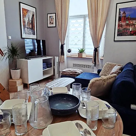 Charming Riverside In Trendy Kazimierz Apartamento Cracóvia
