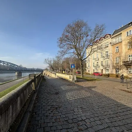 Charming Riverside In Trendy Kazimierz Cracóvia